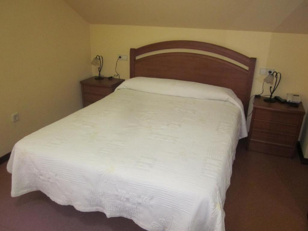 Hotel Restaurante Loureiro Bueu Zimmer foto
